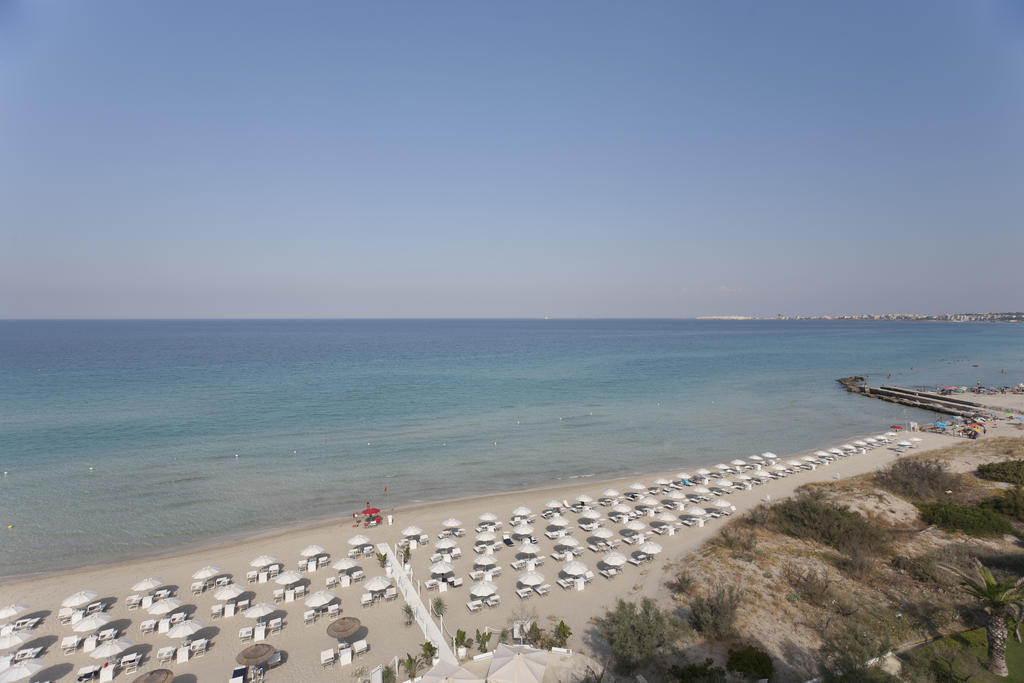 Hotel Grand Costa Brada